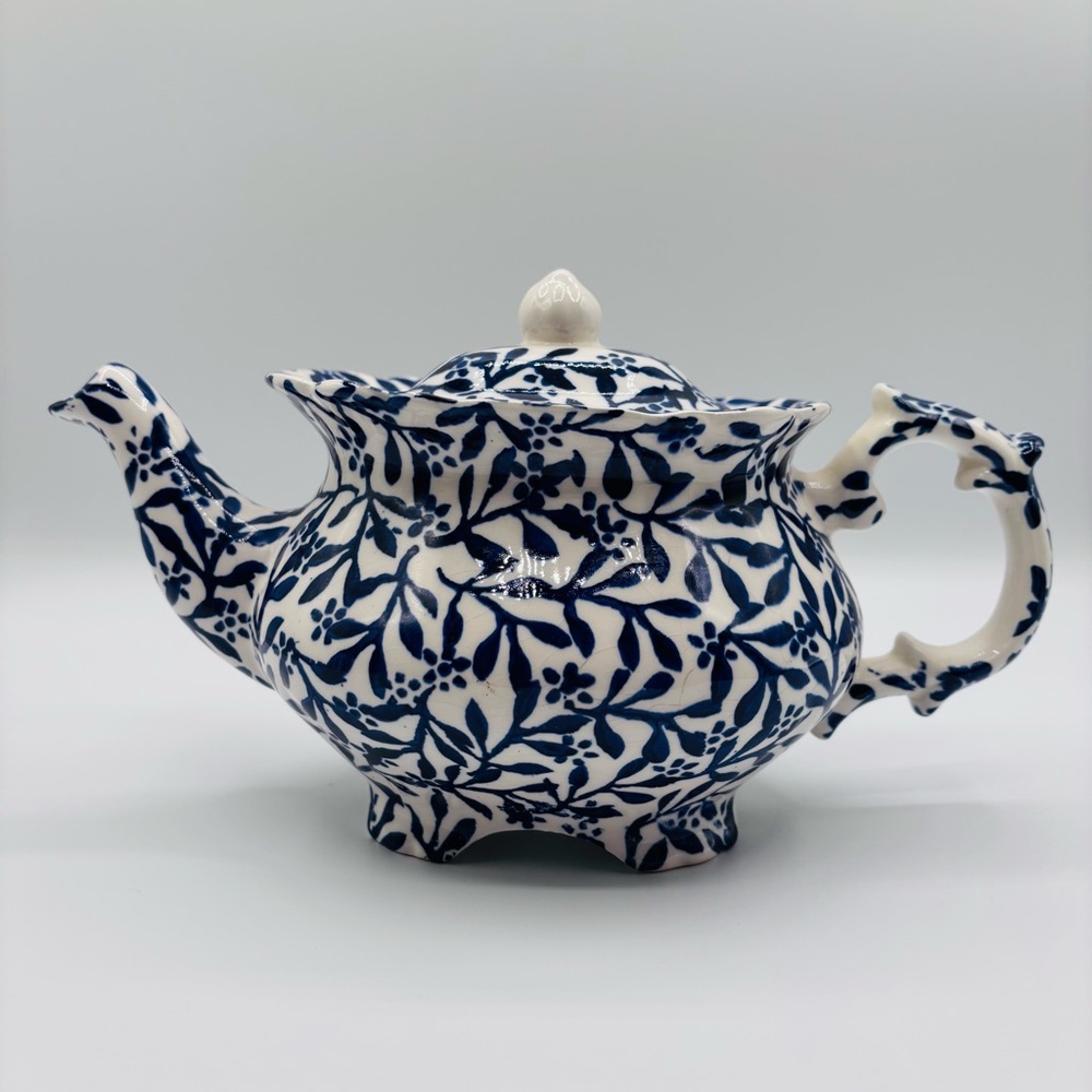 Sold-Victoriana Tea Pot (England) Blue Cream Floral Print with Lid